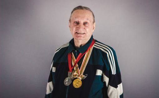 Сегодня свой День рождения отмечает Олимпийский чемпион по фехтованию Юрий Федорович Сисикин
