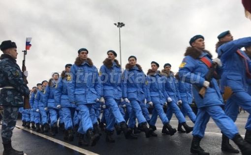 Обучающиеся Саратовской области приняли участие в Военном параде Памяти в Самаре