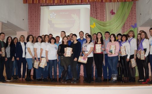 Пугачевская молодежь приняла участие  в брейн-ринге «Связь времен»