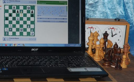 Юные шахматисты победили на турнире «Роскосмос»