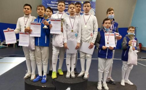 Саратовцы успешно выступили на Всероссийском турнире на призы Олимпийских чемпионов Саратовской области по фехтованию