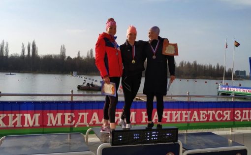 Кира Степанова выиграла серебро на чемпионате России по гребле на байдарках и каноэ