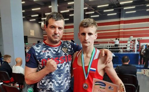 Никита Круглов и Максим Семёнов вошли в тройку лучших на турнире по боксу памяти Героя СССР Мусы Гареева