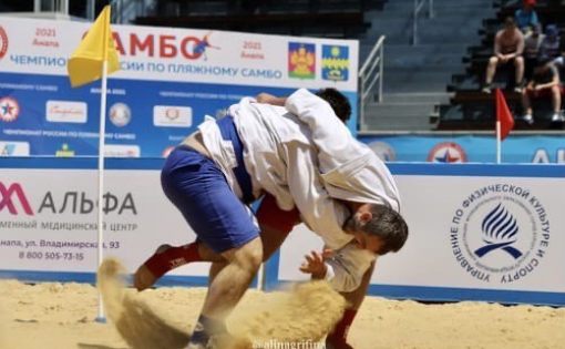 Максуд Ибрагимов - серебряный призер чемпионата России по пляжному самбо