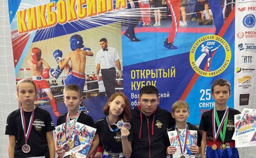 Юные саратовцы успешно выступили на соревнованиях по кикбоксингу