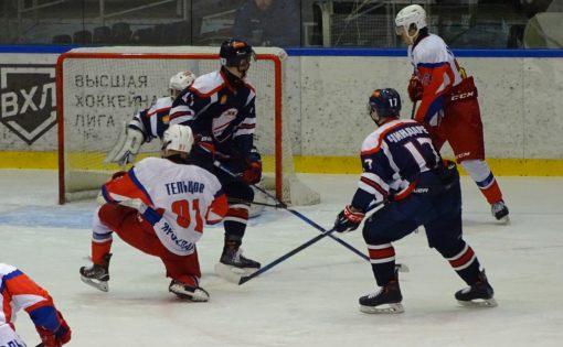 Молодежный «Кристалл» одержал победы в двух играх с командой из Ярославля  