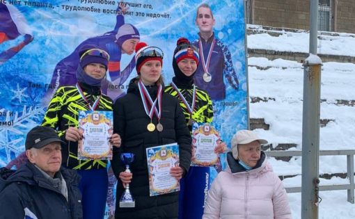 Юные саратовские конькобежцы приняли участие в Первенство ПФО по конькобежному спорту