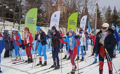«Лыжня России – 2022»: Сильнейшие лыжники области  приняли участие в гонке на Кумысной поляне
