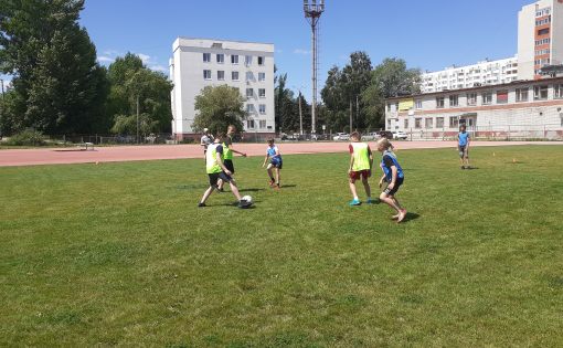 В Балакове прошёл турнир по дворовому  футболу, посвящённый Дню России