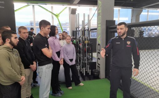 Даци Дациев провел встречу со студентами саратовского областного училища олимпийского резерва