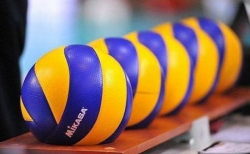 Ветераны спорта сыграли на Кубок Губернатора Саратовской области в волейбол