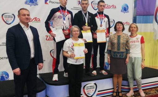 На соревнованиях спорта ЛИН по плаванию саратовцы завоевали 9 медалей
