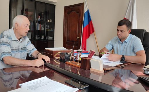Министр молодежной политики и спорта области Олег Дубовенко провел очередной личный прием граждан