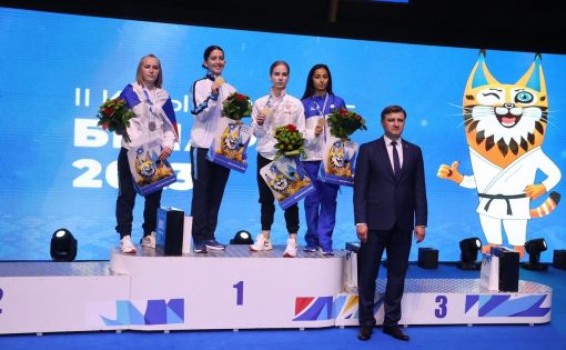 Каратисты Ахмед Ахмедов и Анна Щербина завоевали медали II Игр стран СНГ