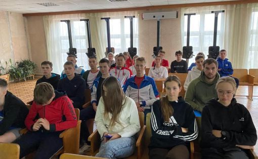 Саратовские спортсмены приняли участие в семинаре по антидопингу