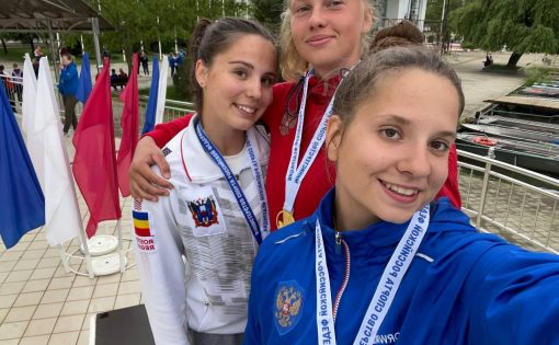 8 медалей завоевали саратовские спортсмены на Первенстве России по гребле на байдарках и каноэ