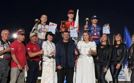 Николай Мельников - чемпион личного Первенства России по спидвею Николай Мельников - чемпион личного Первенства России по спидвею