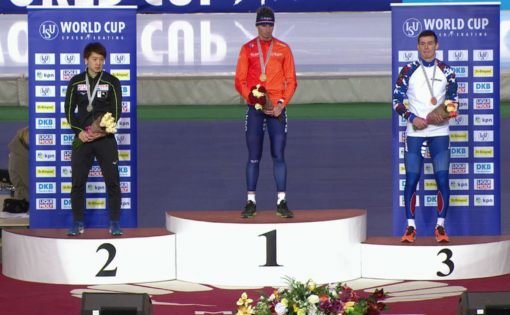 Саратовский конькобежец Данила Семериков выиграл бронзовую медаль Кубка мира в масс-старте