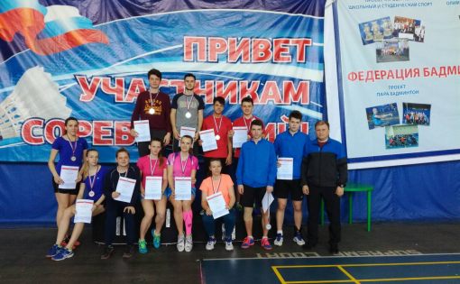 Состоялся личный чемпионат Саратовской области по бадминтону