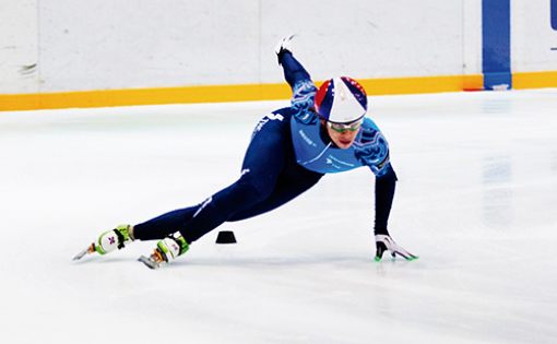 Саратовец принимает участие в II этапе Кубка России по конькобежному спорту