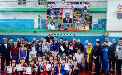 Спортсмены Школы Ахмерова завоевали 5 медалей в открытом юношеском турнире по греко-римской борьбе