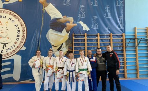 Саратовские спортсмены завоевали 5 медалей на 2 этапе IX летней Спартакиаде учащихся по дзюдо