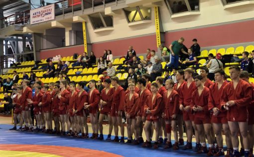 Сборная команда Саратовской области заняла первое место в XIV Всероссийском турнире по самбо, посвященном памяти С.Р. Ахмерова