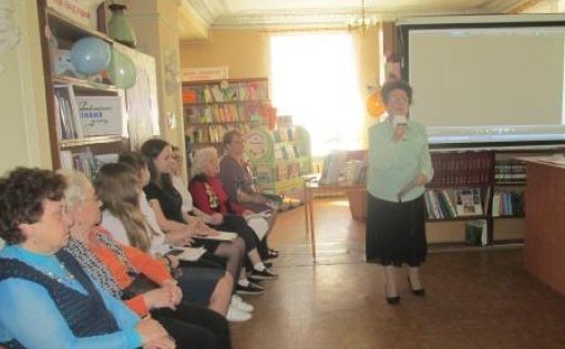 В детской библиотеке № 30 состоялась встреча поколений «У войны не женское лицо»